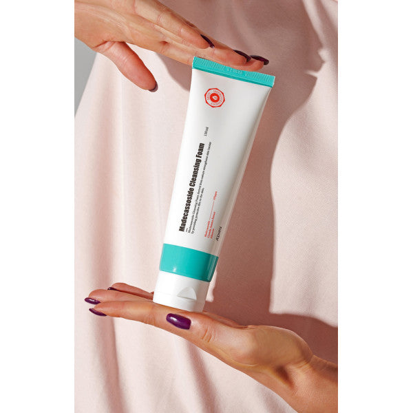 A'PIEU - Madecassoside Cleansing Foam