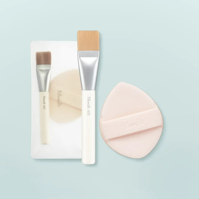 FILLIMILLI - Sleek Fit Brush (830) & Puff Duo