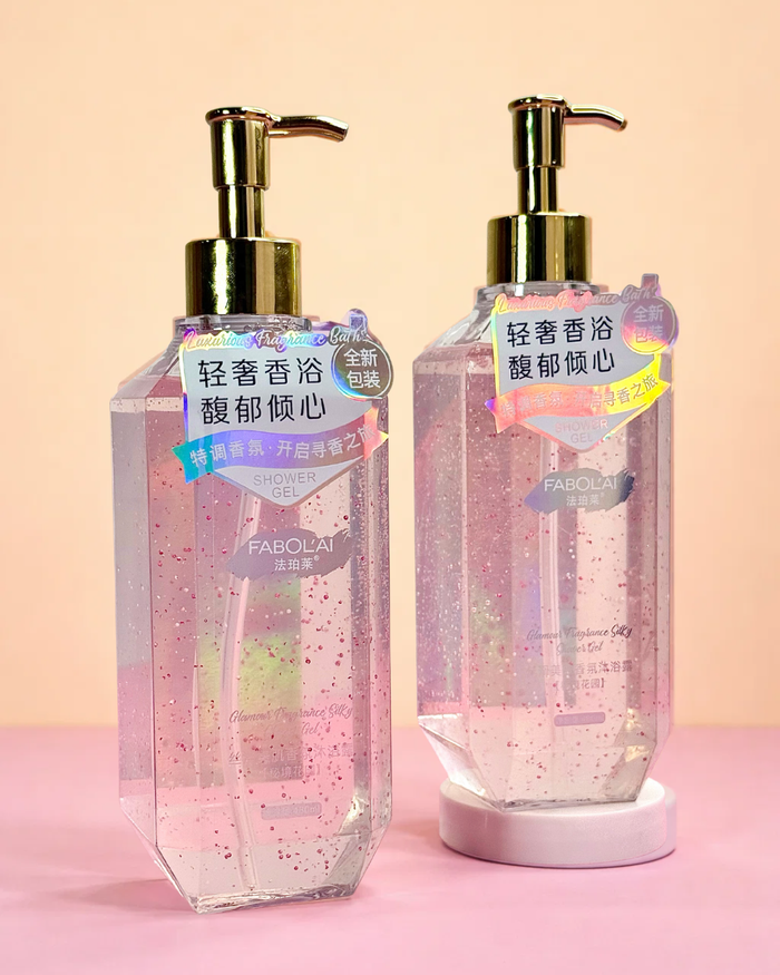 Gel de ducha con Partículas exfoliantes piel suave y fresca