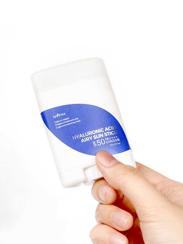 ISNTREE - Hyaluronic Acid Airy Sun Stick SPF50+ PA++++