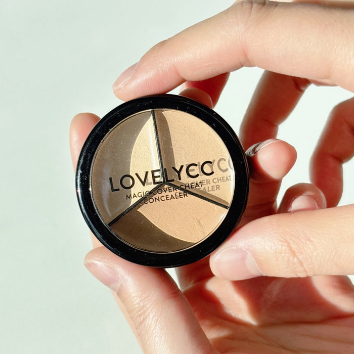 LOVELY CC - Magic Cover Cheat Concealer
