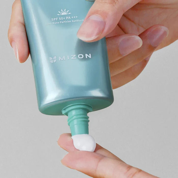 MIZON - Cicaluronic Non-Nano Sunblock