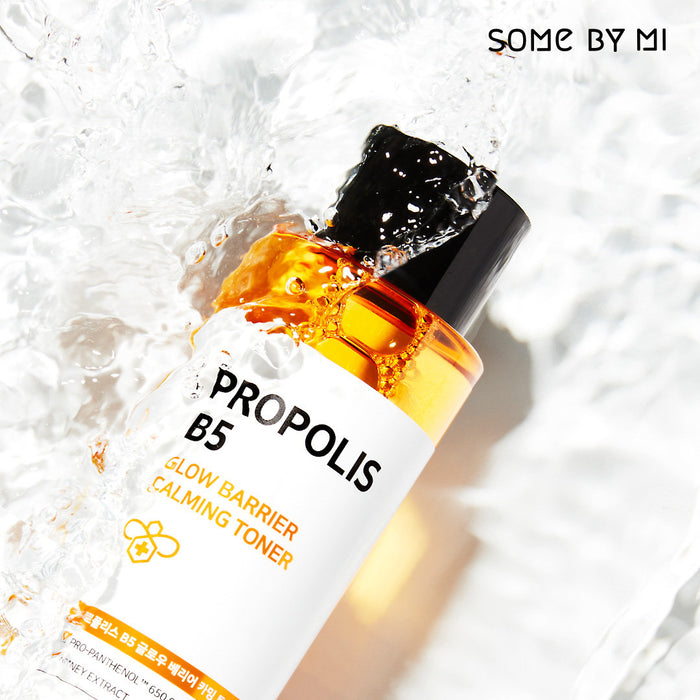 SOME BY MI - Propolis B5 Glow Barrier Calming Toner