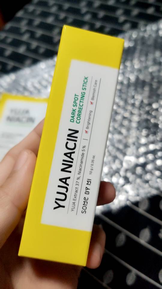 SOME BY MI - Yuja Niacin Dark Spot Correcting Stick