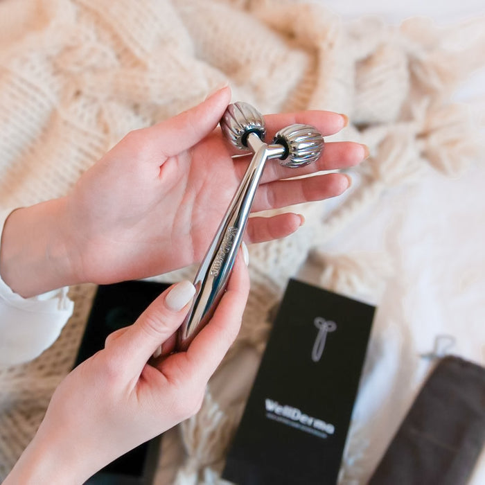 WELLDERMA - Face Lifting Dark Silver Roller